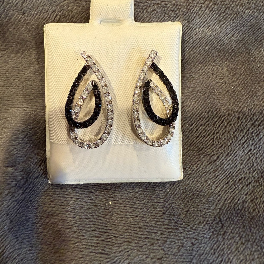 Black and white Rhinestone earrings